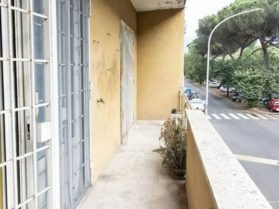 Immagine 5 di Camera in affitto  in Via Giulio Aristide Sartorio a Roma