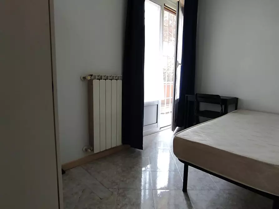 Immagine 1 di Camera in affitto  in Via Giulio Aristide Sartorio a Roma