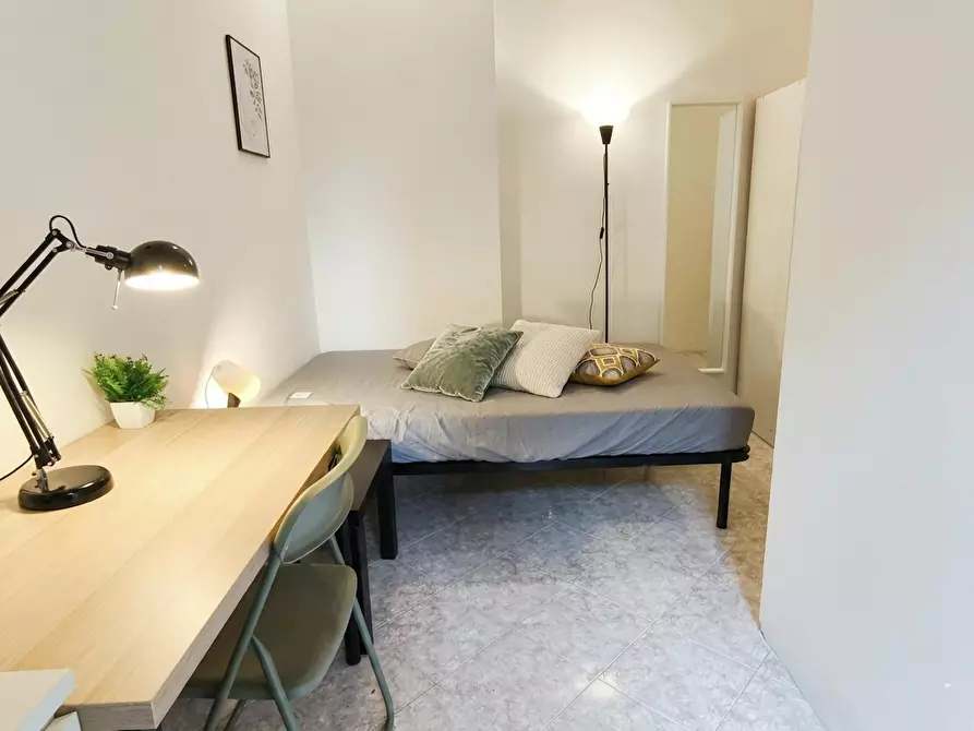 Immagine 3 di Camera in affitto  in Via Giulio Aristide Sartorio a Roma