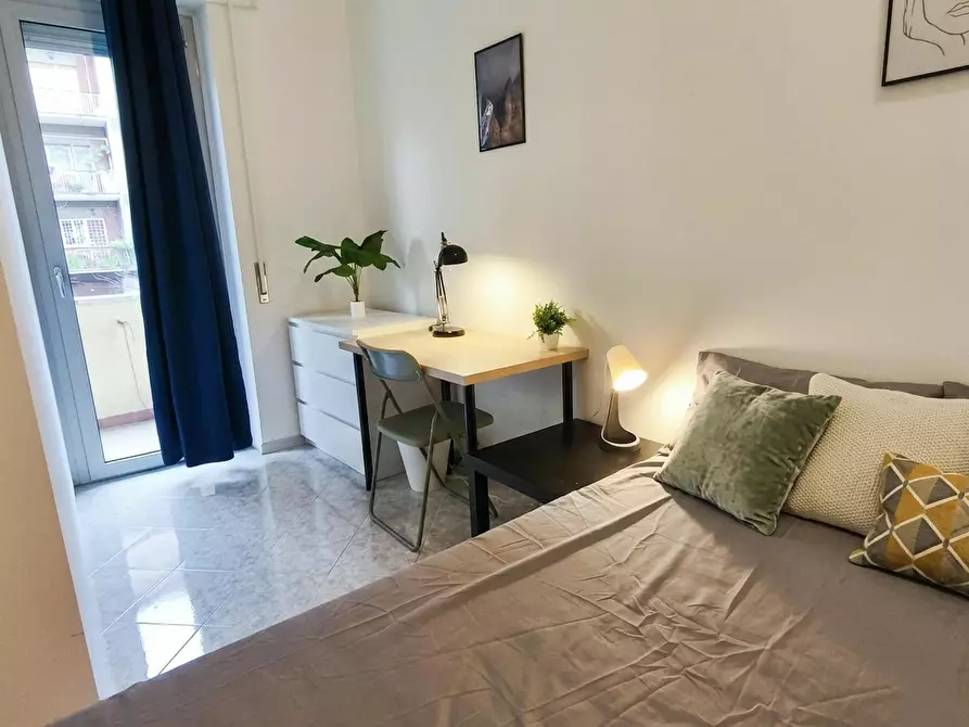 Immagine 1 di Camera in affitto  in Via Giulio Aristide Sartorio a Roma