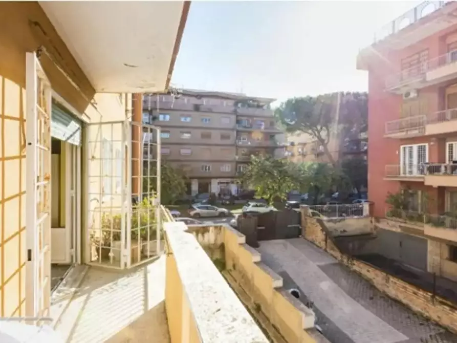 Immagine 4 di Camera in affitto  in Via Giulio Aristide Sartorio a Roma