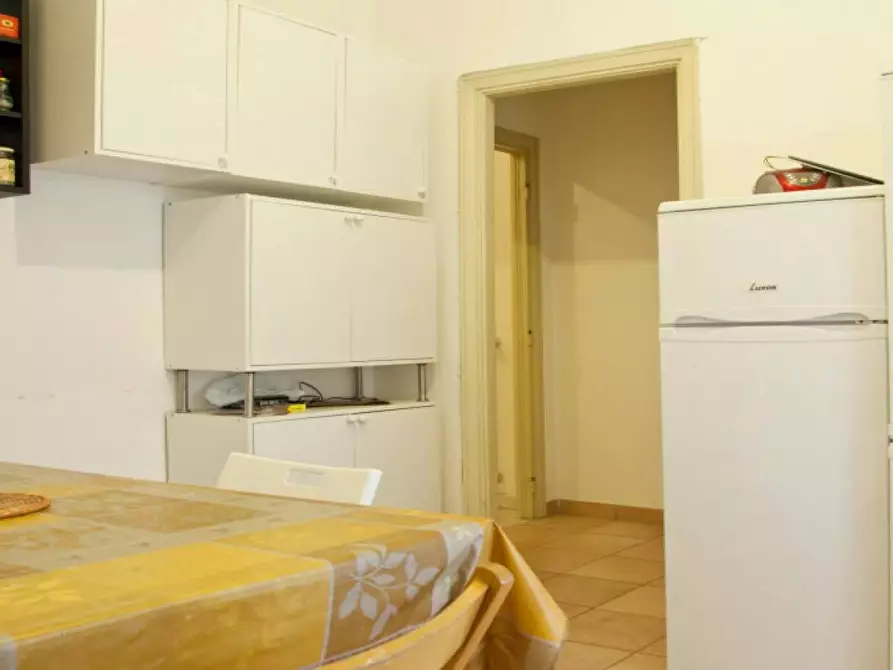 Immagine 5 di Camera in affitto  in Via Lero a Roma