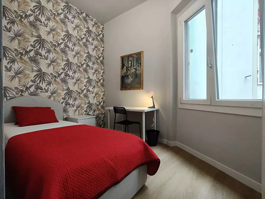 Immagine 1 di Camera in affitto  in Viale Antonio Gramsci a Firenze