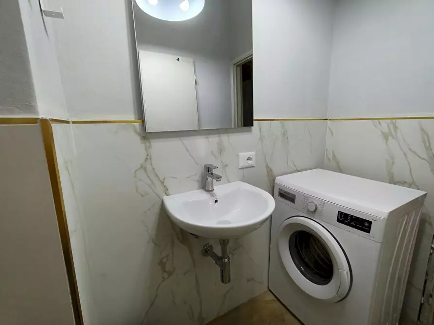 Immagine 8 di Camera in affitto  in Viale Antonio Gramsci a Firenze