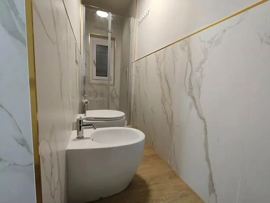 Immagine 6 di Camera condivisa in affitto  in Viale Antonio Gramsci a Firenze