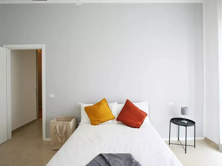 Immagine 3 di Camera in affitto  in Corso San Gottardo a Milano