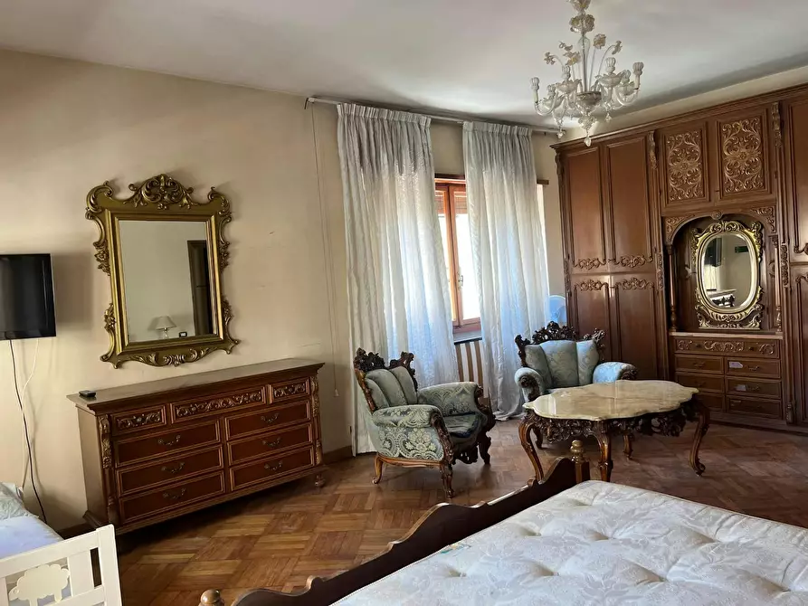 Immagine 6 di Camera in affitto  in Via Ogliastra a Roma