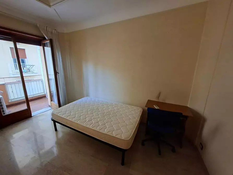 Immagine 1 di Camera in affitto  in Via Ogliastra a Roma