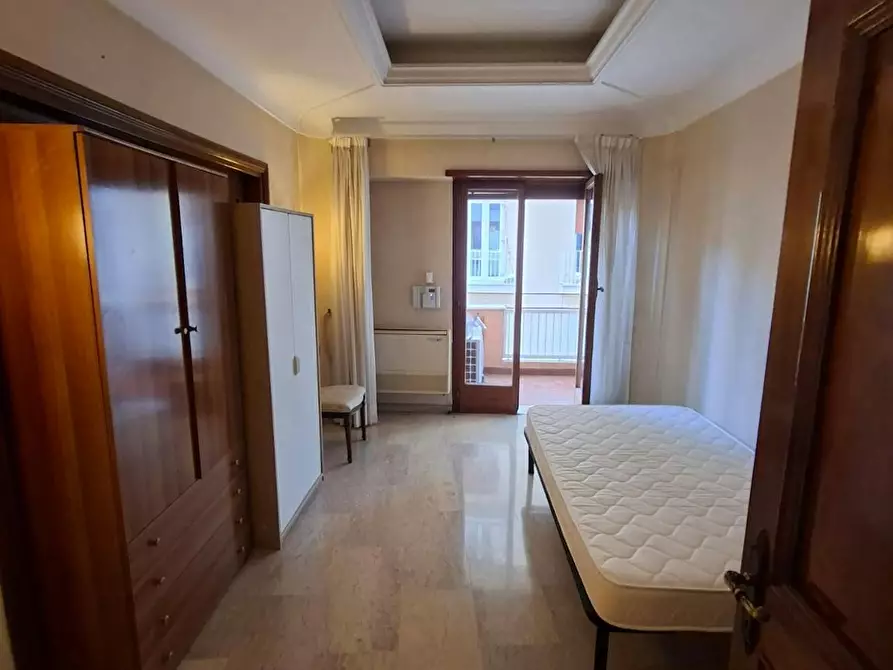 Immagine 6 di Camera in affitto  in Via Ogliastra a Roma