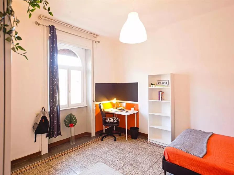 Immagine 6 di Camera in affitto  in Via Leonardo Da Vinci a Lecco