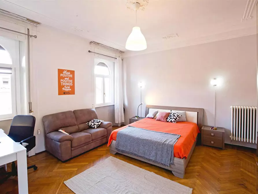 Immagine 2 di Camera in affitto  in Via Leonardo Da Vinci a Lecco