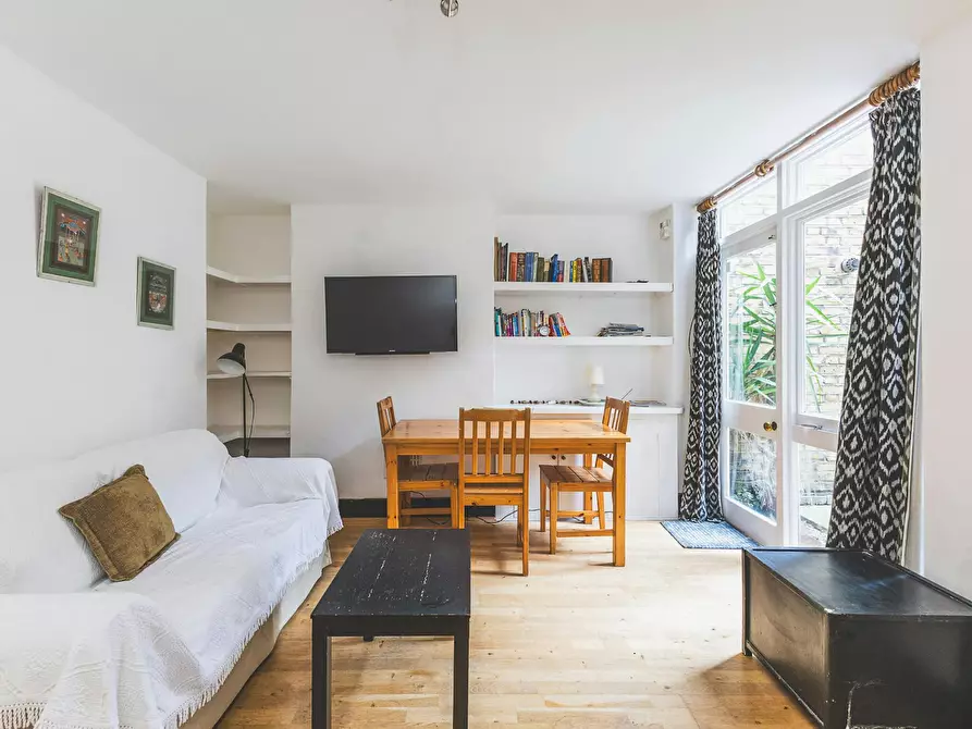 Immagine 2 di Appartamento in affitto  in Rocliffe Street a Islington