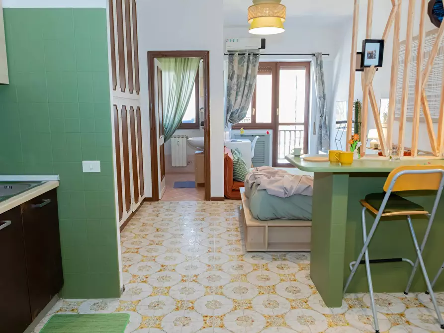 Immagine 1 di Appartamento in affitto  in Via Mare di Bering a Roma