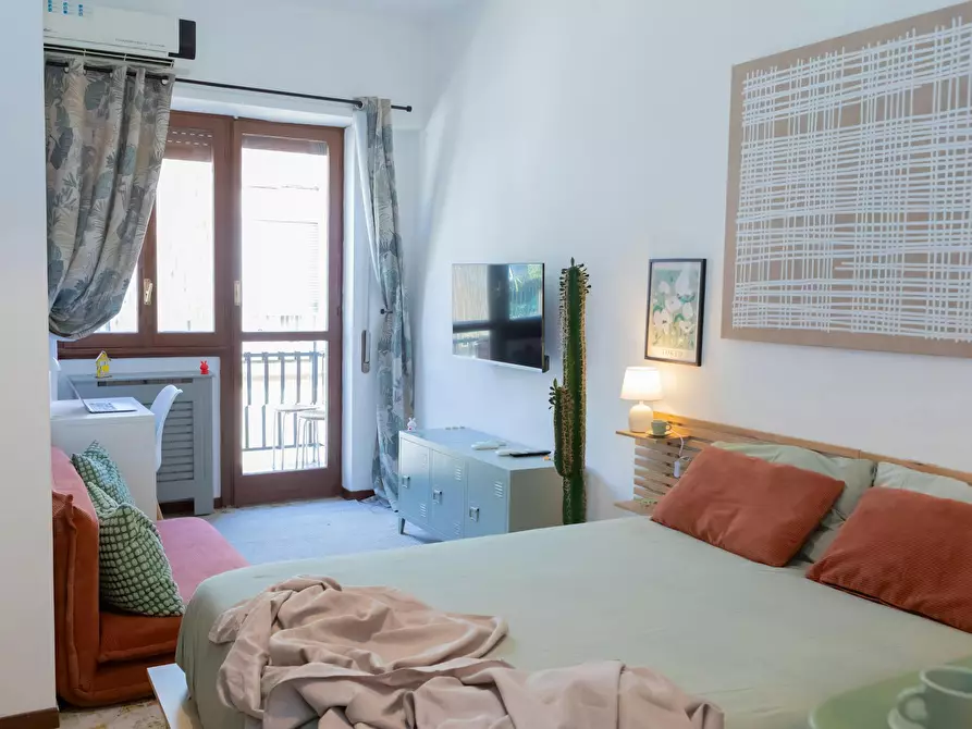 Immagine 5 di Appartamento in affitto  in Via Mare di Bering a Roma