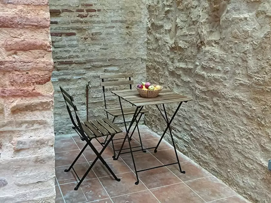 Immagine 1 di Appartamento in affitto  in Plaça de Beneyto i Coll a Valencia