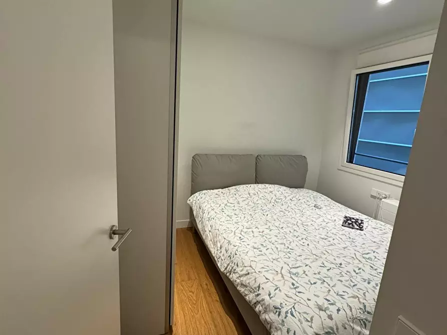 Immagine 9 di Appartamento in affitto  in Carrer de Casanova a Barcelona