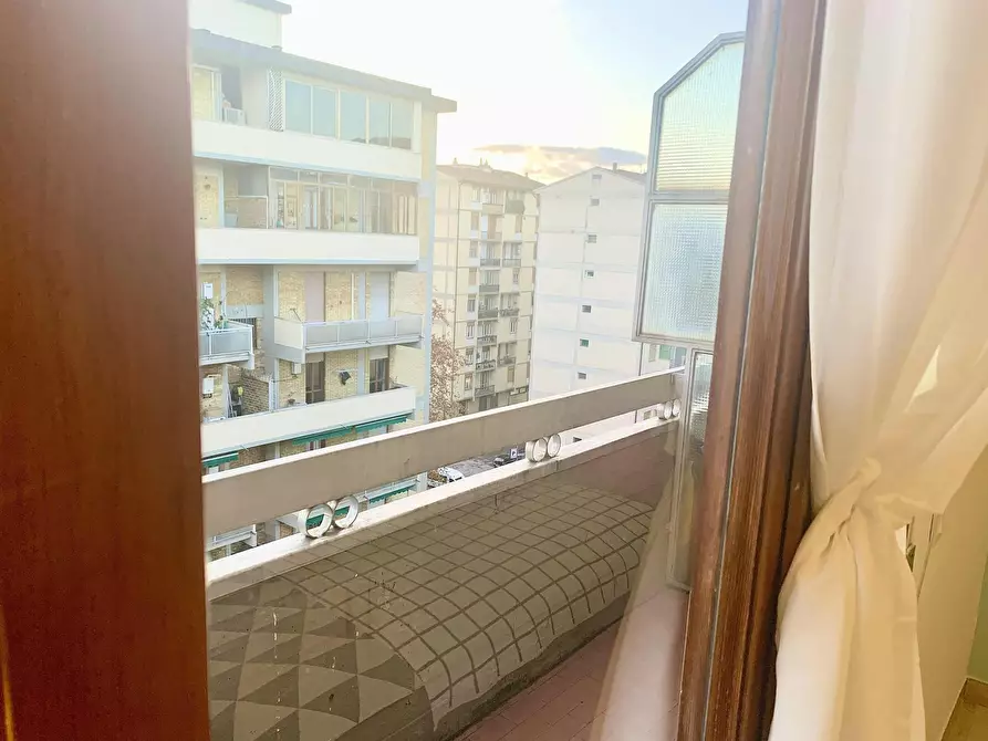 Immagine 5 di Camera in affitto  in Viale Francesco Redi a Firenze