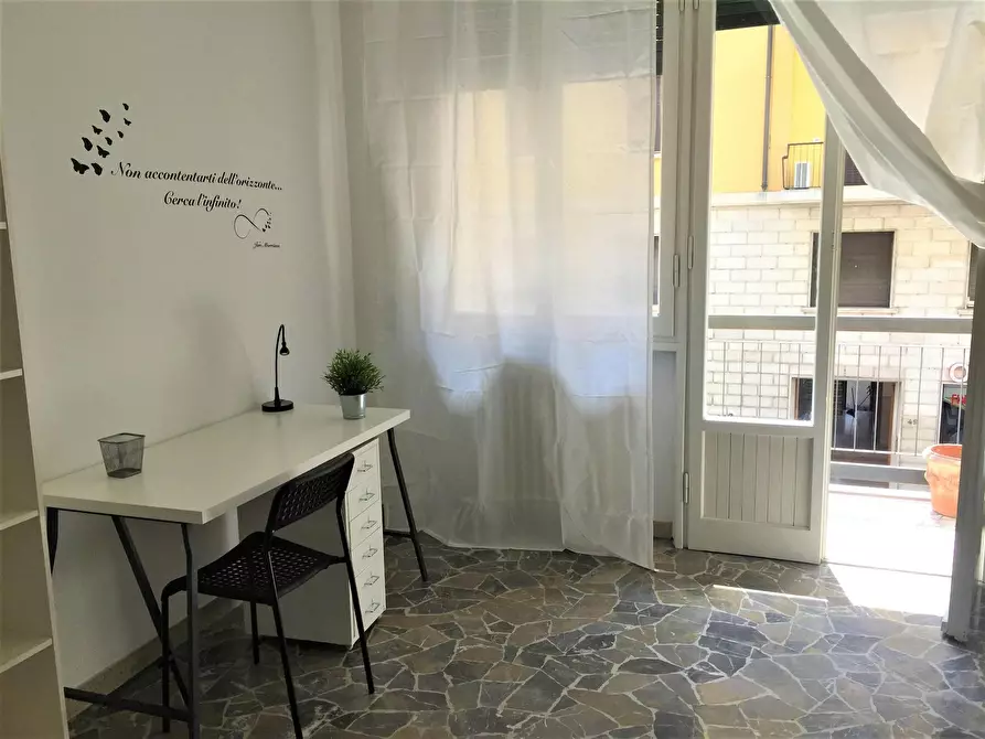 Immagine 2 di Camera in affitto  in Via Quintino Sella a Firenze