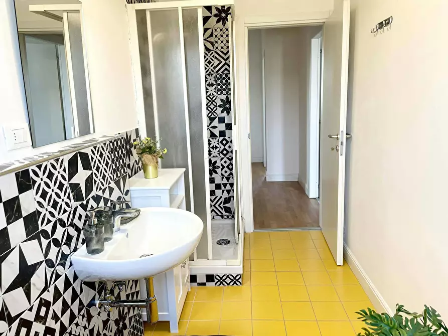 Immagine 9 di Camera in affitto  in Via Piero Puccioni a Firenze