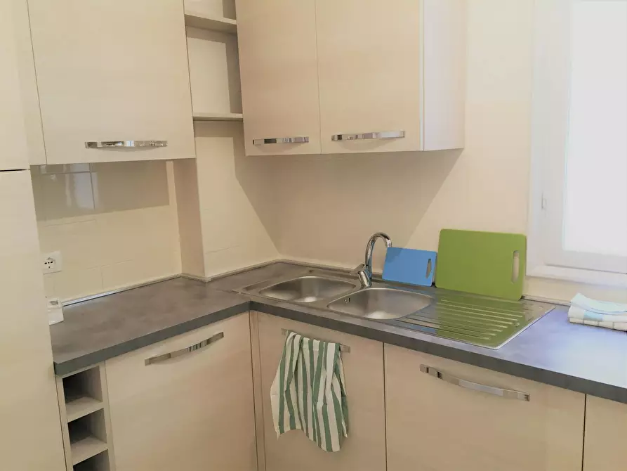 Immagine 4 di Camera in affitto  in Via della Colonna a Firenze