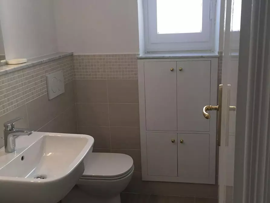 Immagine 6 di Camera in affitto  in Via della Colonna a Firenze