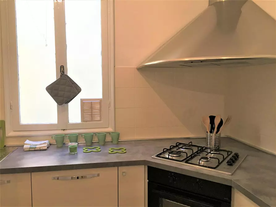 Immagine 5 di Camera in affitto  in Via della Colonna a Firenze