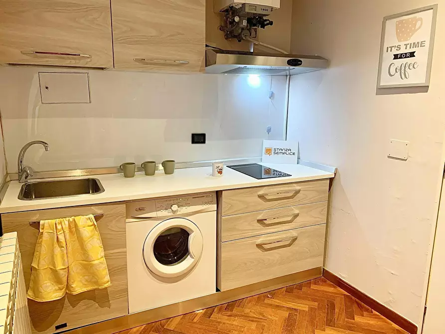 Immagine 6 di Camera in affitto  in Via di San Salvi a Firenze