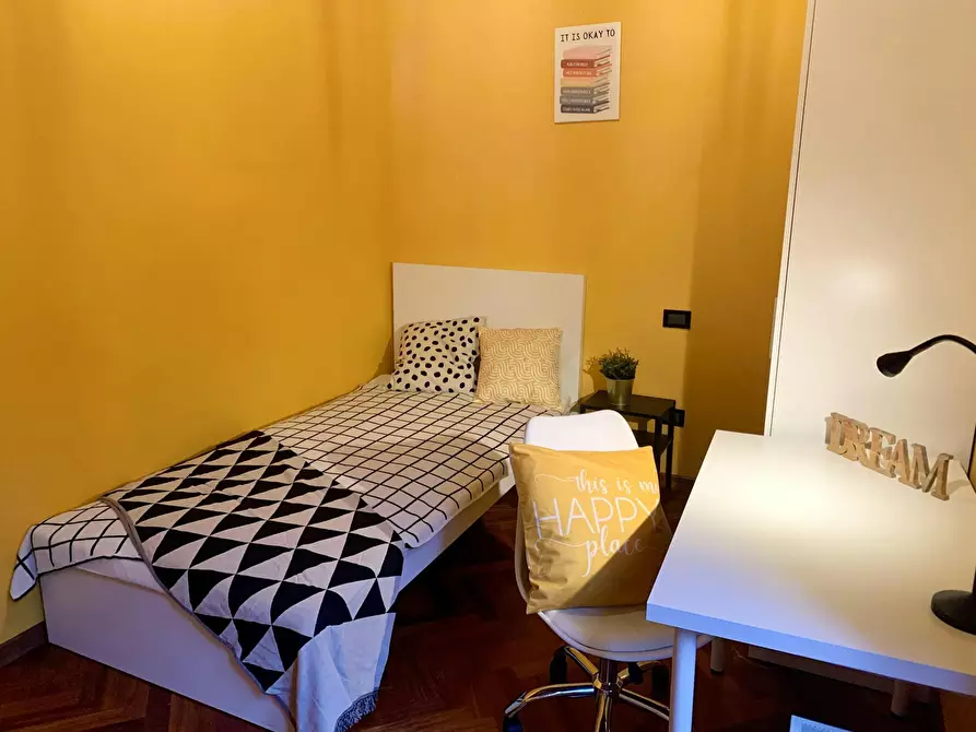 Immagine 3 di Camera in affitto  in Via di San Salvi a Firenze