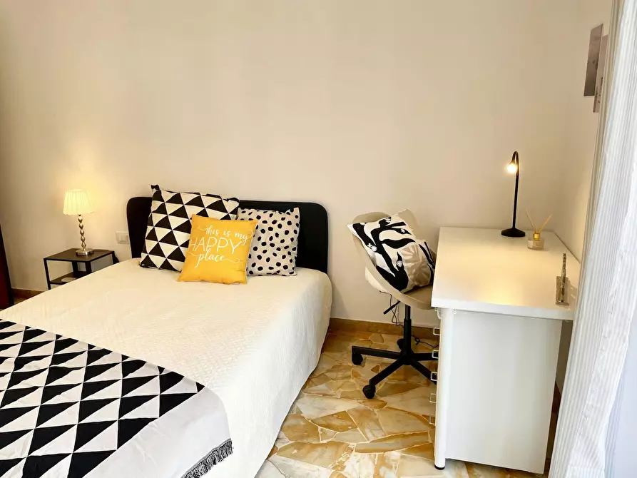 Immagine 10 di Camera in affitto  in Via Caduti di Cefalonia a Firenze