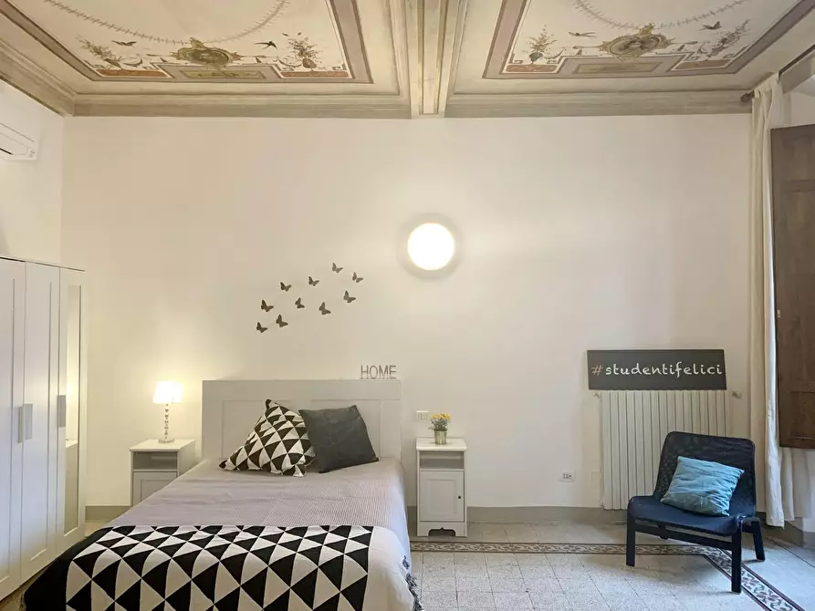 Immagine 7 di Camera in affitto  in Via Sant'Antonino a Firenze