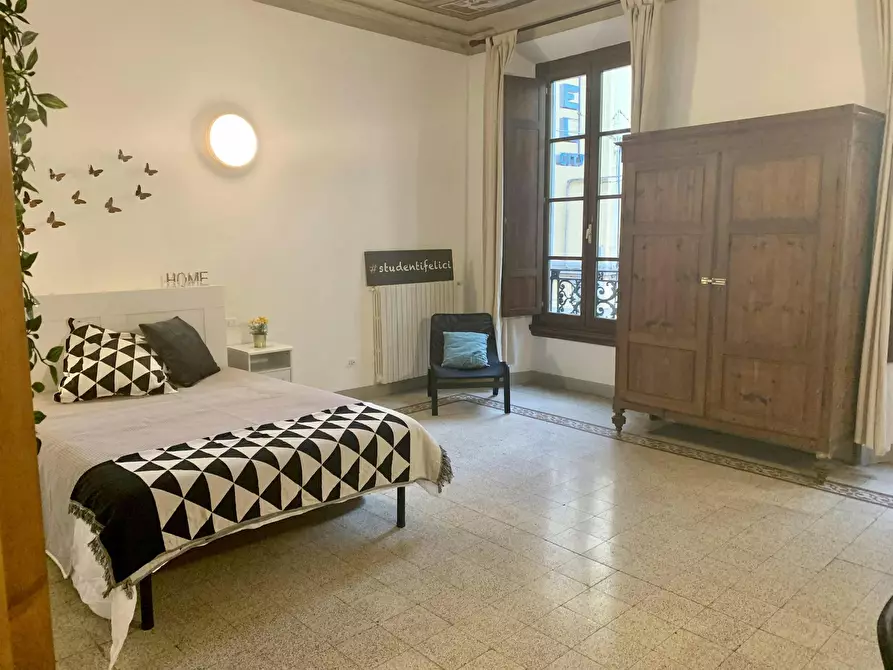 Immagine 4 di Camera in affitto  in Via Sant'Antonino a Firenze