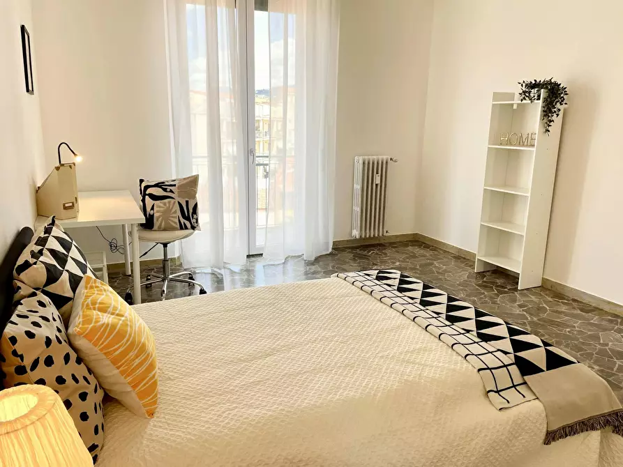 Immagine 4 di Camera in affitto  in Via Quintino Sella a Firenze