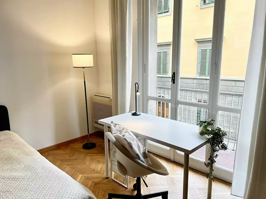 Immagine 3 di Camera in affitto  in Via Gustavo Modena a Firenze