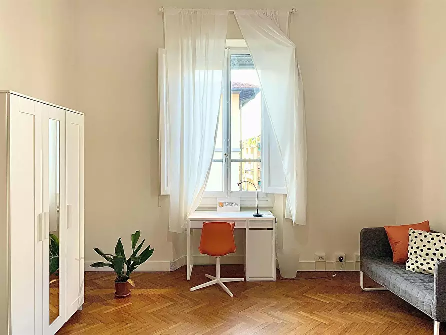 Immagine 2 di Camera in affitto  in Via Castelfidardo a Firenze