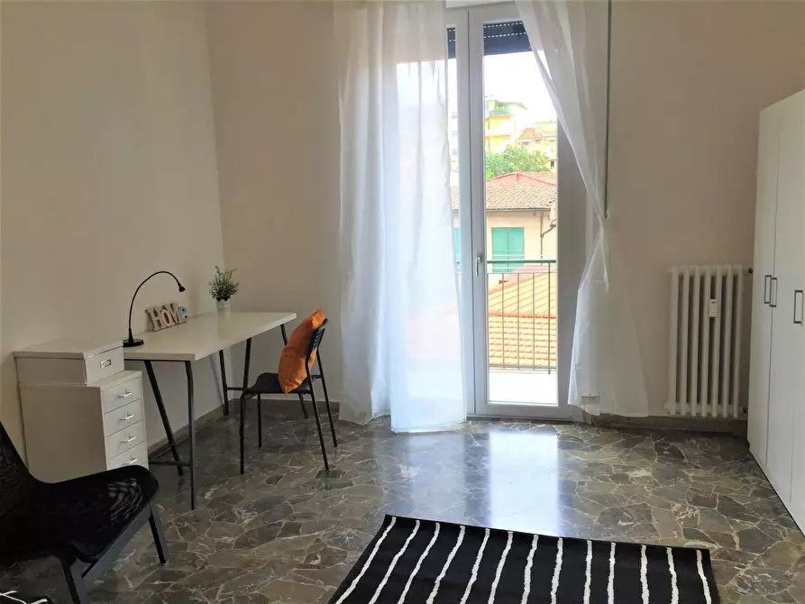 Immagine 1 di Camera in affitto  in Via Quintino Sella a Firenze