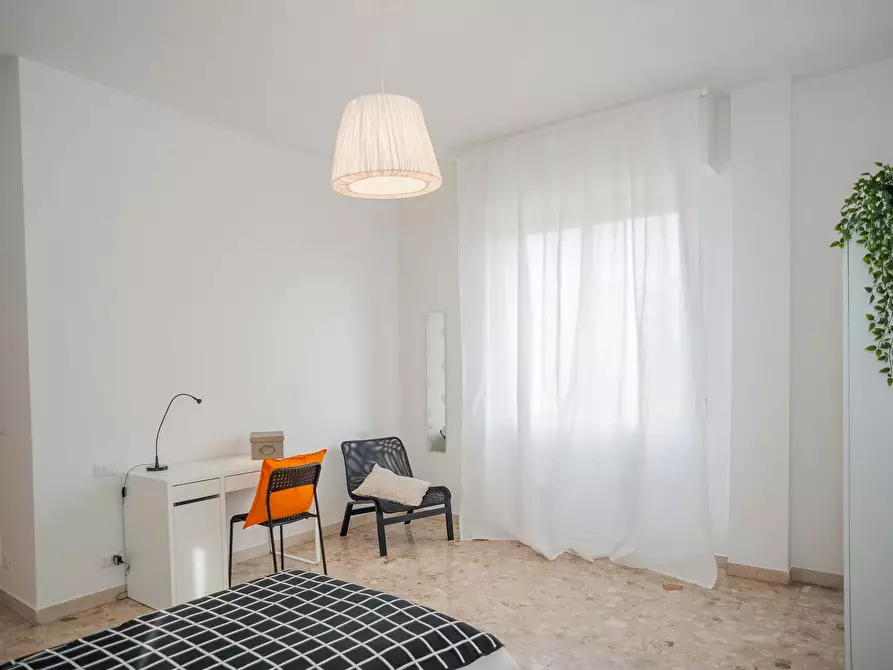 Immagine 2 di Camera in affitto  in Via Francesco Baracca a Firenze