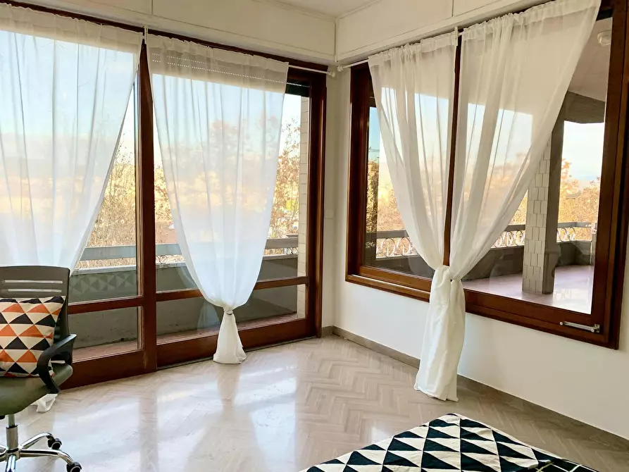 Immagine 1 di Camera in affitto  in Viale Francesco Redi a Firenze