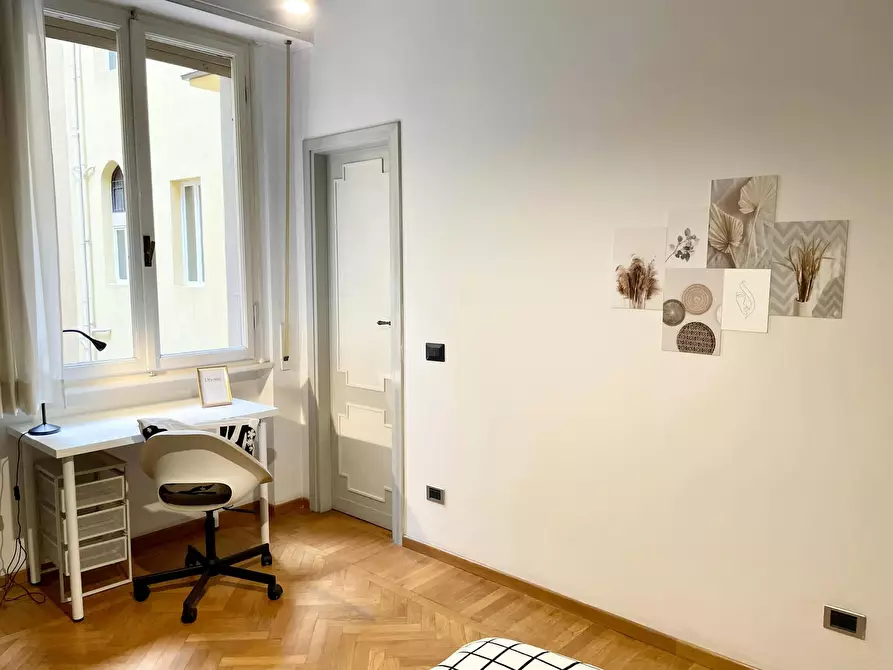 Immagine 3 di Camera in affitto  in Via Gustavo Modena a Firenze