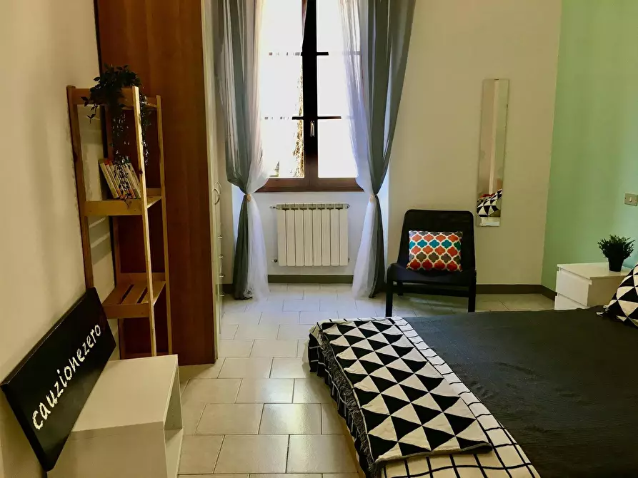 Immagine 2 di Camera in affitto  in Via del Ponte Rosso a Firenze