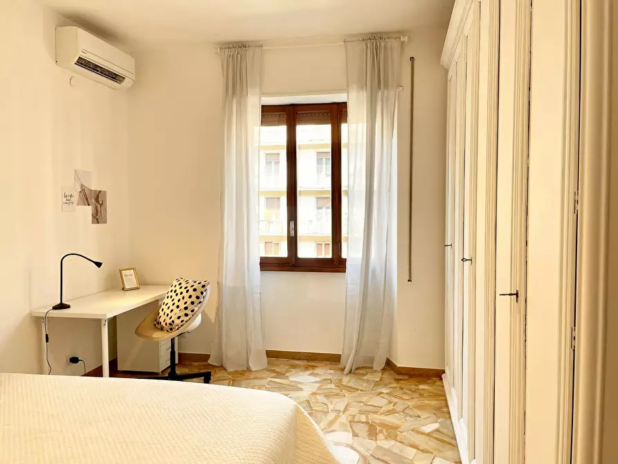 Immagine 9 di Camera in affitto  in Via Caduti di Cefalonia a Firenze