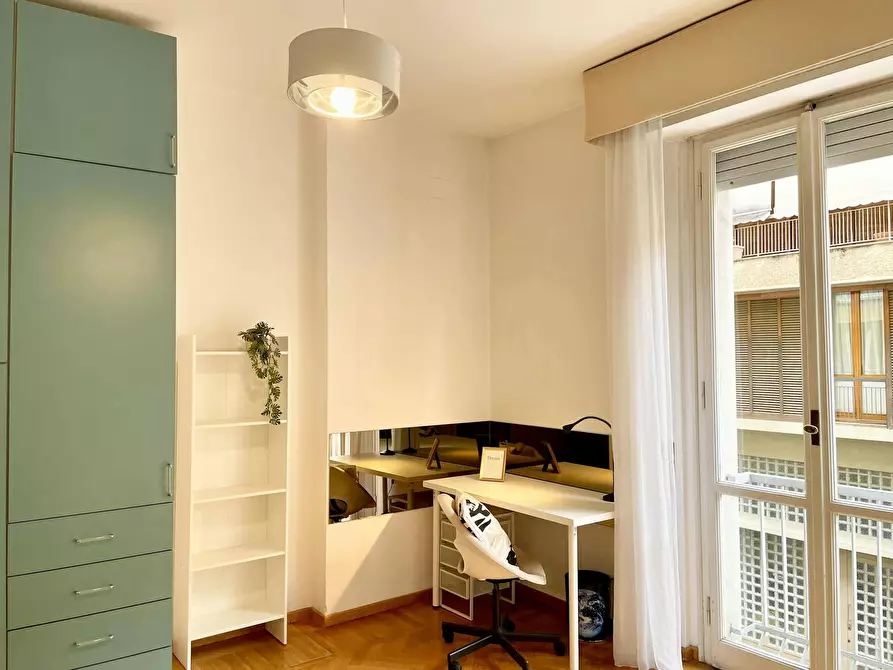 Immagine 3 di Camera in affitto  in Via Gustavo Modena a Firenze