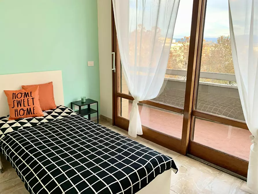 Immagine 3 di Camera in affitto  in Viale Francesco Redi a Firenze