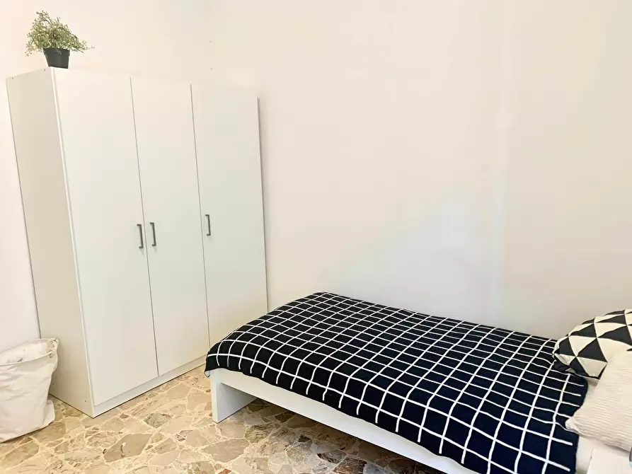 Immagine 3 di Camera in affitto  in Via della Colonna a Firenze