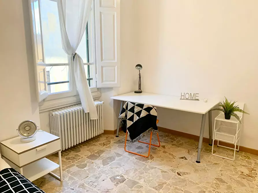Immagine 6 di Camera in affitto  in Via della Colonna a Firenze