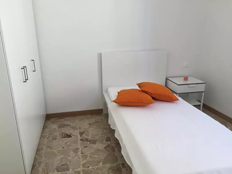 Immagine 1 di Camera in affitto  in Via della Colonna a Firenze