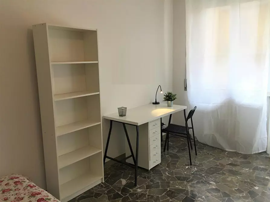 Immagine 2 di Camera in affitto  in Via Quintino Sella a Firenze
