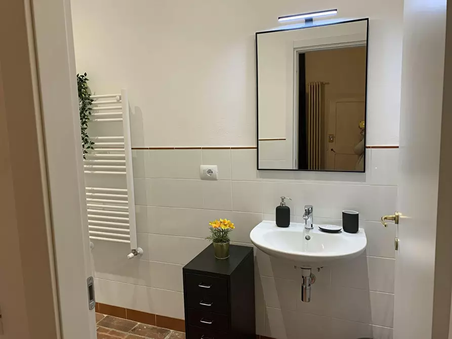 Immagine 6 di Camera in affitto  in Via Sant'Antonino a Firenze