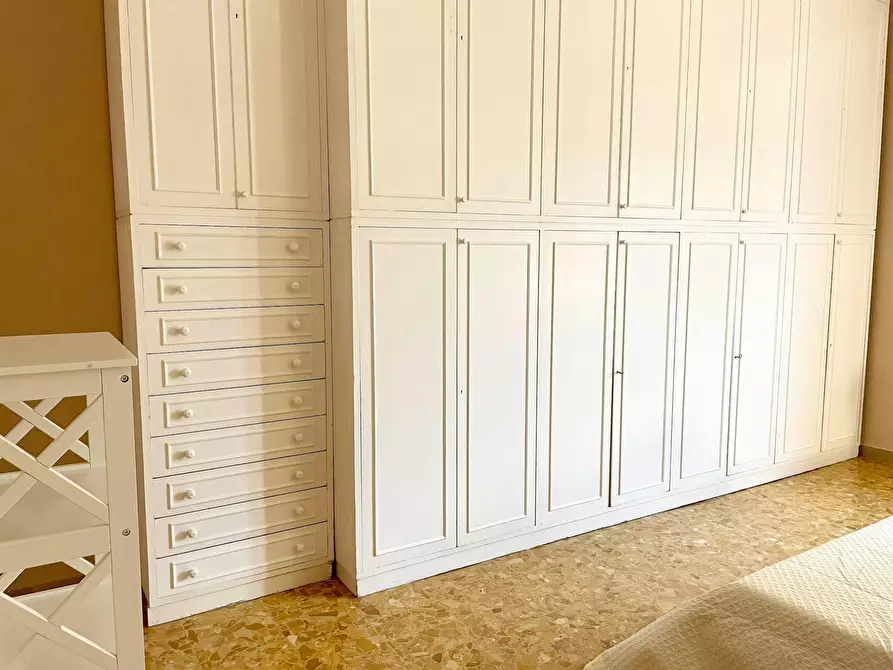 Immagine 6 di Camera in affitto  in Lungarno Amerigo Vespucci a Firenze