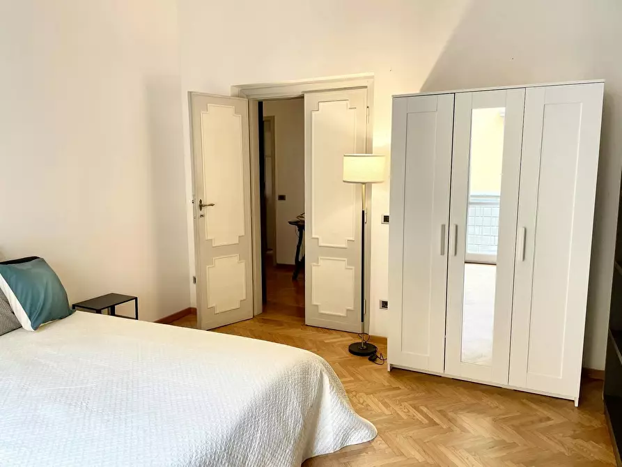 Immagine 3 di Camera in affitto  in Via Gustavo Modena a Firenze