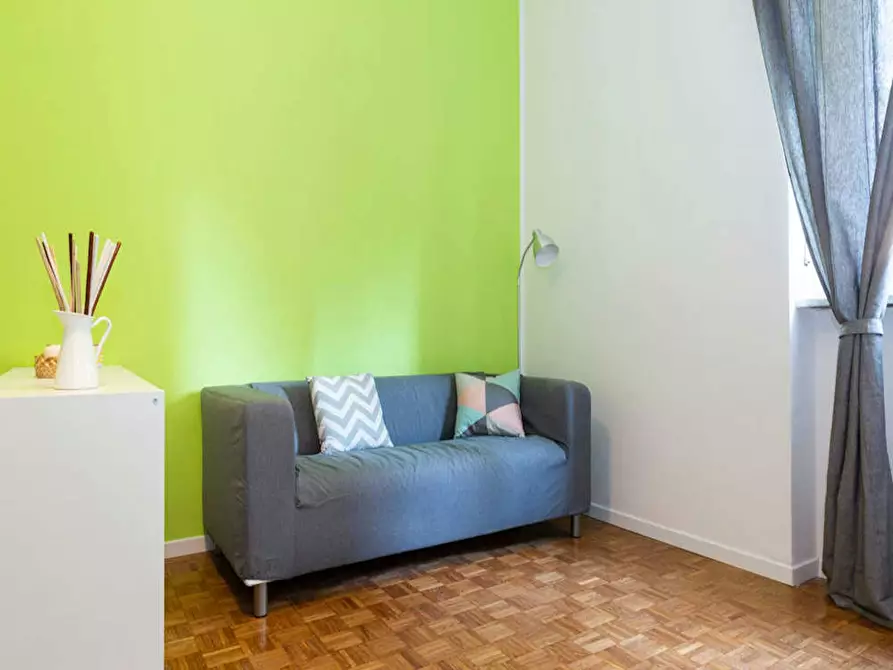 Immagine 4 di Camera in affitto  in Via dei Salici a Buccinasco